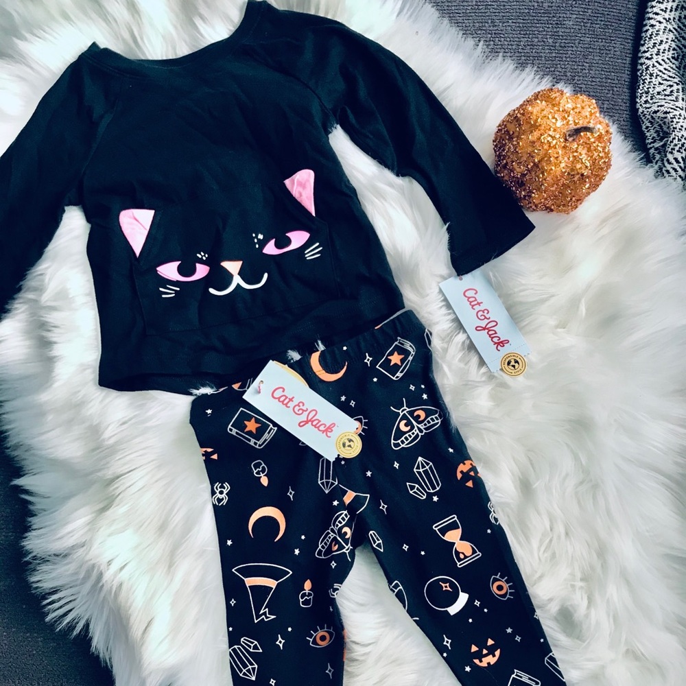 Cat & Jack Halloween Girl’s Set.